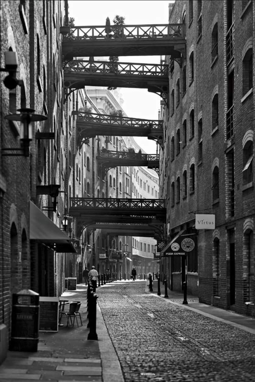 Urban Alleyway