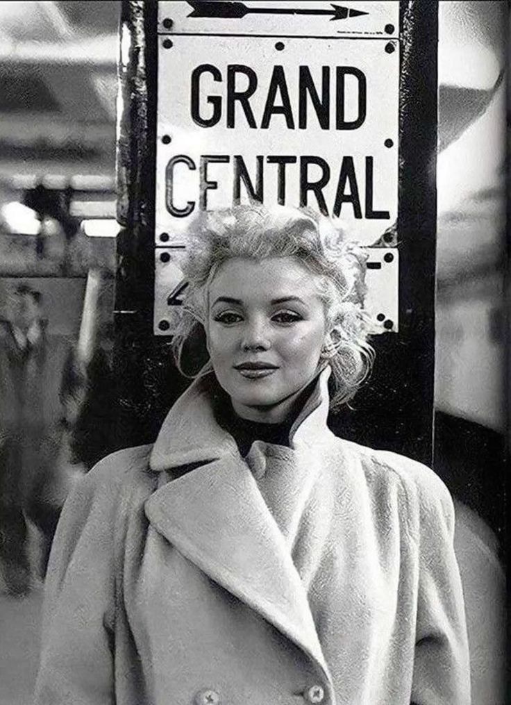 Grand Central Marilyn