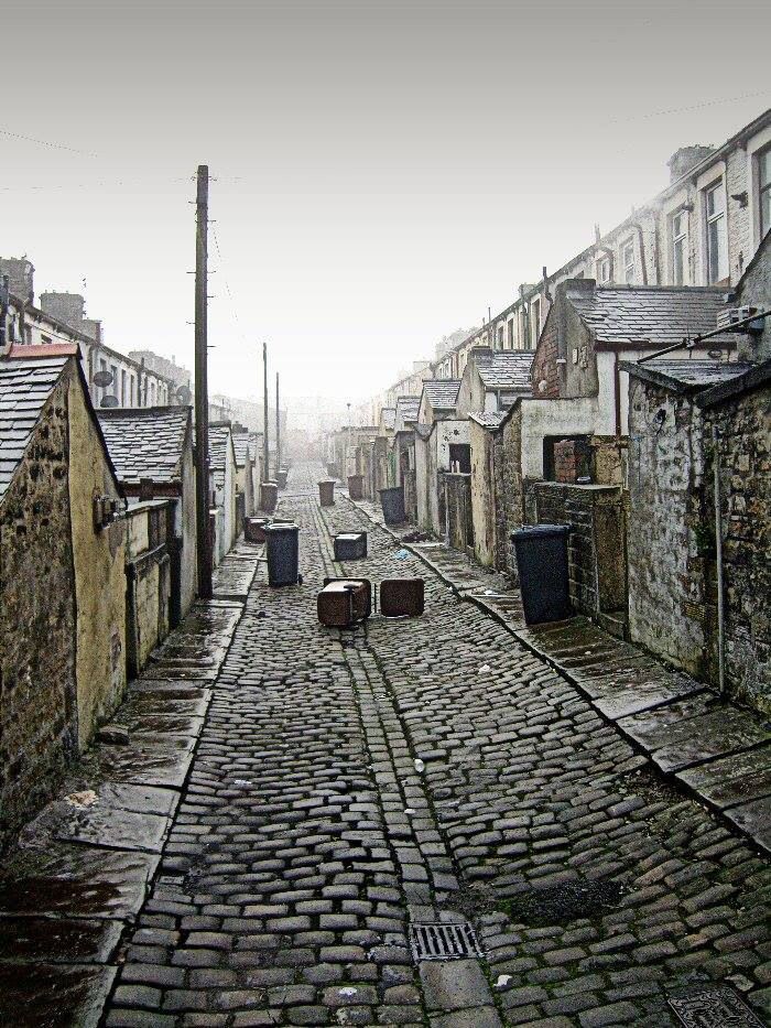 Cobblestone Alleyway