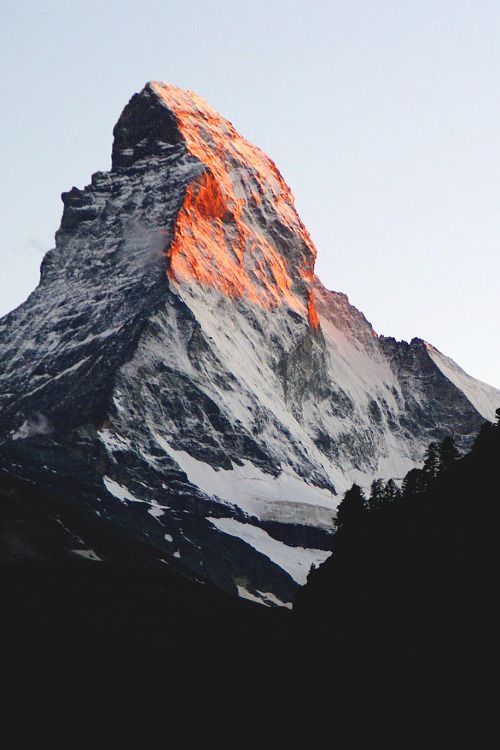 Sunlit Matterhorn Peak