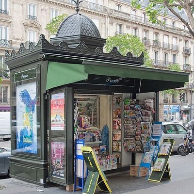 Parisian Newsstand