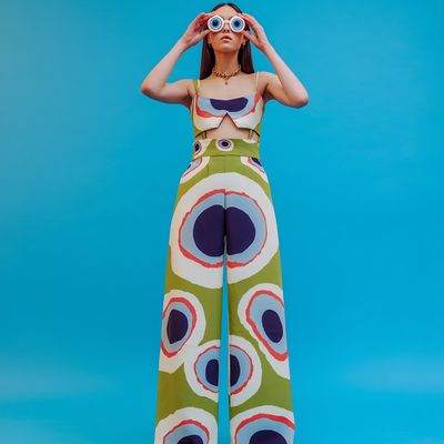Fashionably Bold in Vibrant Circles