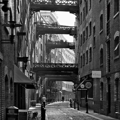 Urban Alleyway