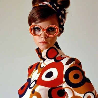 Vintage Fashion Icon