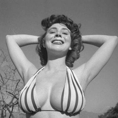 Vintage bikini beauty