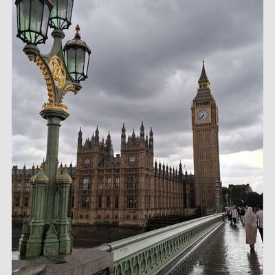 London's Westminster Bridge and Big Ben