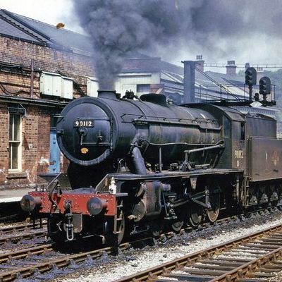 Steam locomotive 9F
