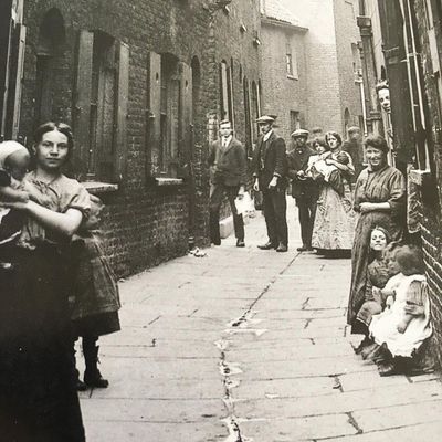 Victorian street scene