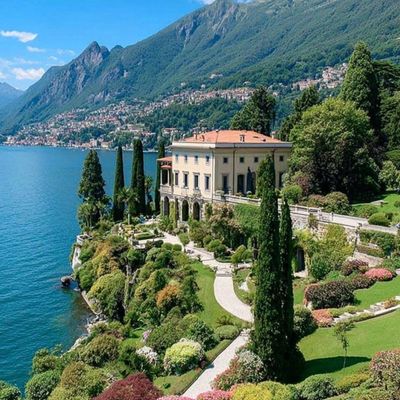 Elegant Villa by Lake Como