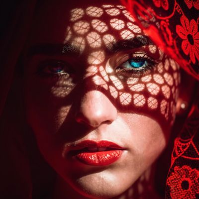 Red Veil woman traditional art paint canvas gallery